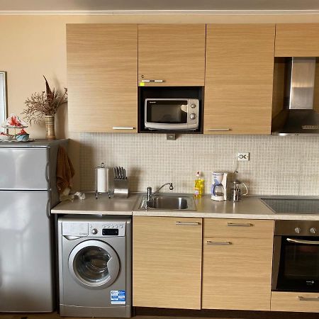 First Line Apartment At Obzor Exterior foto